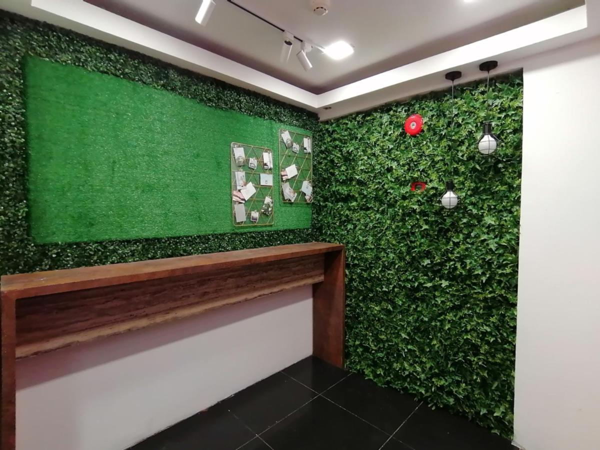 Masroom Hotel クアラルンプール エクステリア 写真